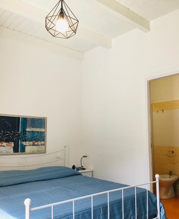 Camere Simona Кастелламмаре-дель-Гольфо Екстер'єр фото